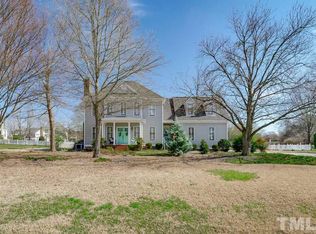 5121 Westminster Ln, Fuquay Varina, NC 27526
