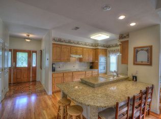 1935 Glen Cove Dr, Kingsland, TX 78639