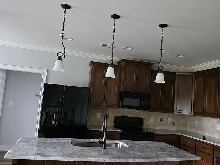 108 Wenlock Cir — Photo 10