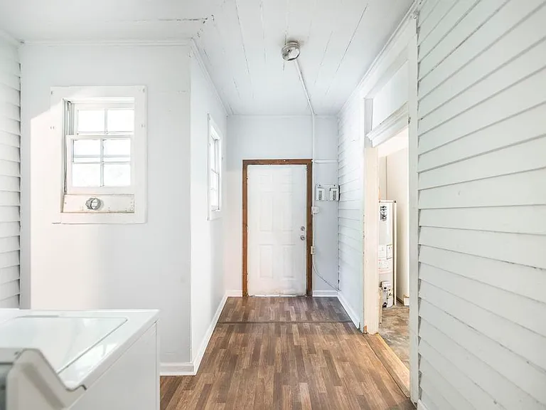 1371 Ross St — Photo 22