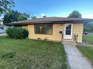 9837 Columbus Ave S, Bloomington, MN 55420