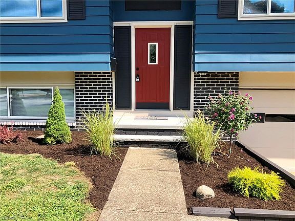 2nd image of 119 Santin Cir