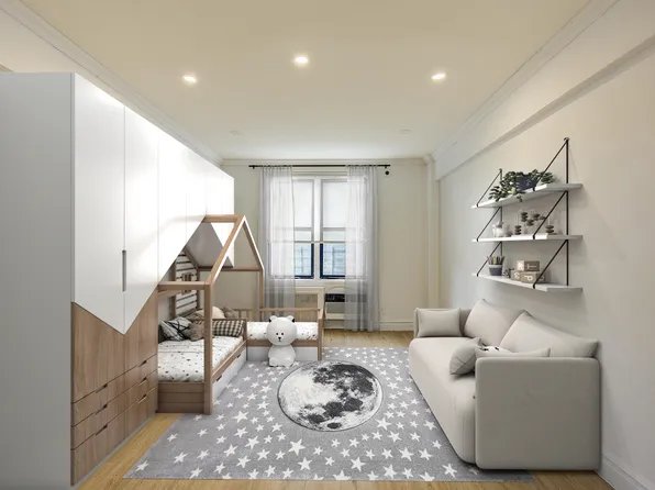 100-25 Queens Boulevard image 29 of 40