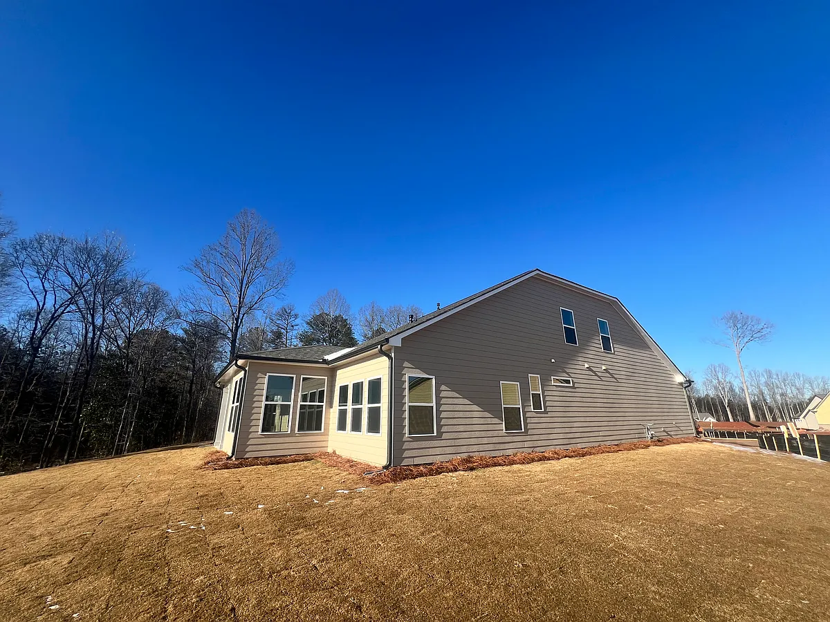 Building Photo - 150 Rose Lake Ct