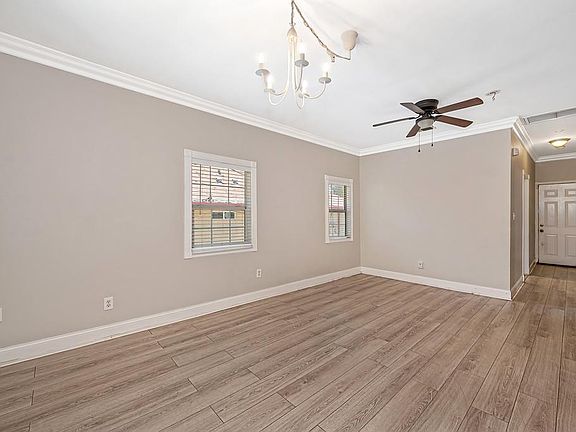 4th image of 2224 17th St