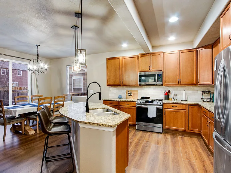 2274 Adobe Dr — Photo 10