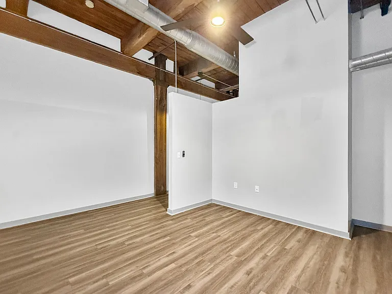 Emery Lofts — Photo 26