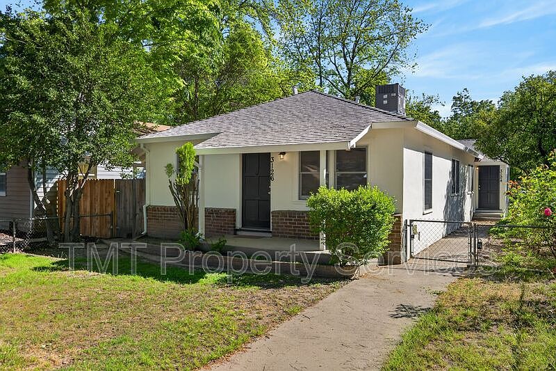 1st image of 3126 B St