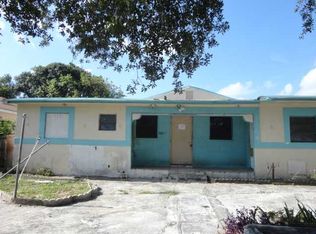 298 NW 97th St, Miami, FL 33150