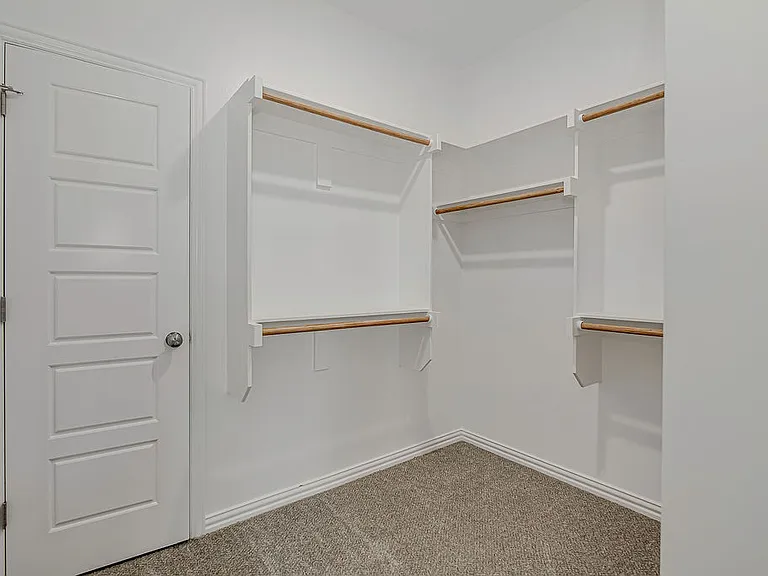 1649 E Terrell Ave — Photo 8