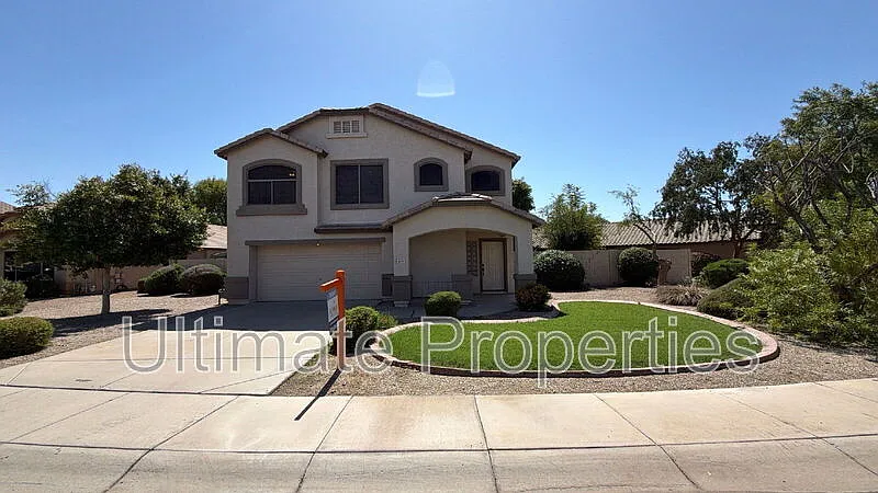 11171 W Edgemont Ave