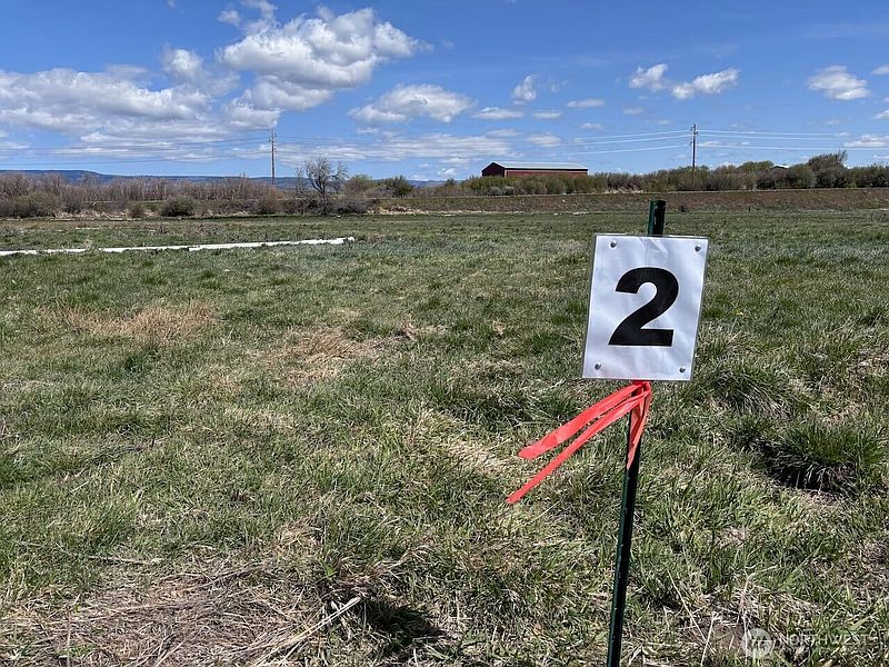2nd image of 2 xx Dry Creek Road
