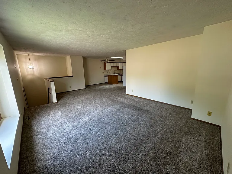 3121 Wildbriar Ln #3121 — Photo 3