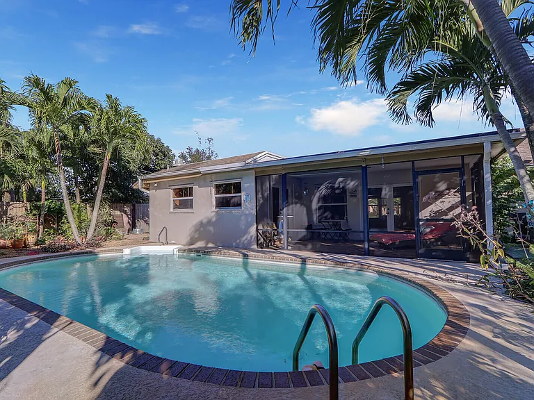 5140 Laird Ln — Photo 32