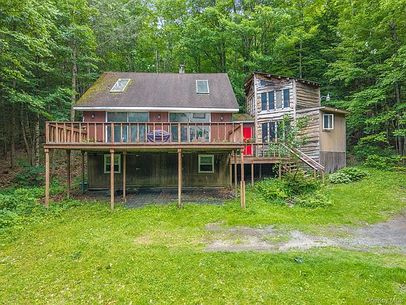 3rd image of 468 Treadlemire Rd, Berne NY
