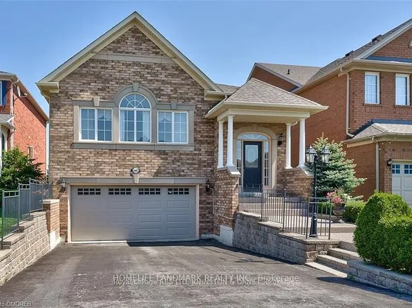 1482 Sandpiper Rd, Oakville, ON L6M 3R8