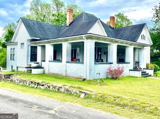 189 S McIntosh St, Elberton, GA 30635
