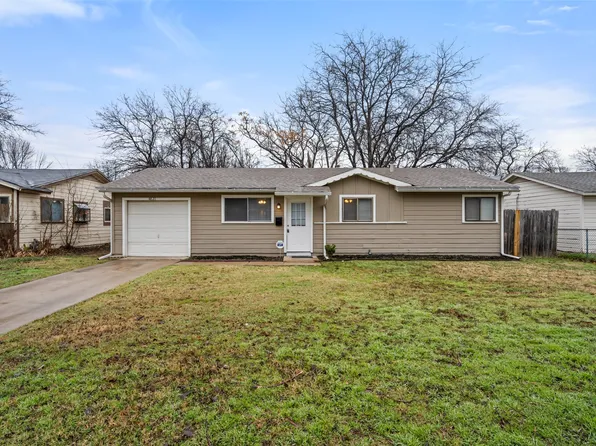 4821 Dorsey St, Forest Hill, TX 76119