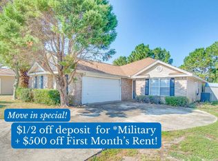 2029 Shadow Lake Dr, Gulf Breeze, FL 32563