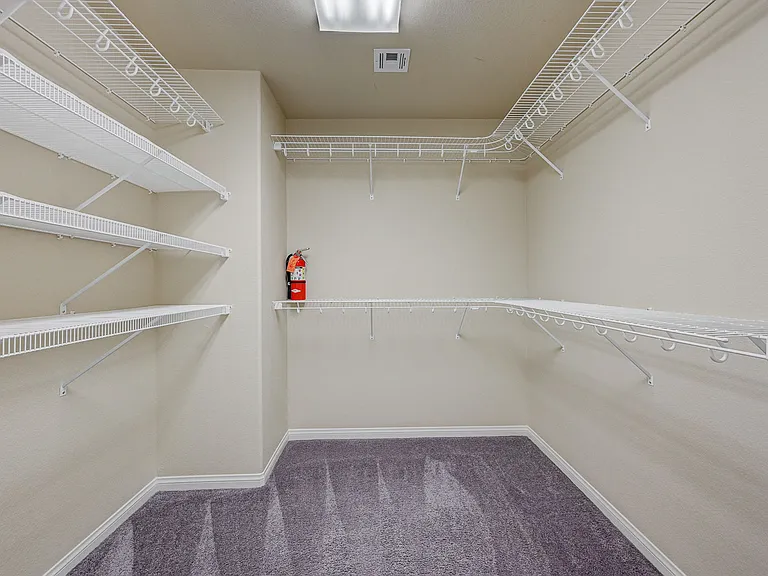 706 Eros Ct — Photo 14