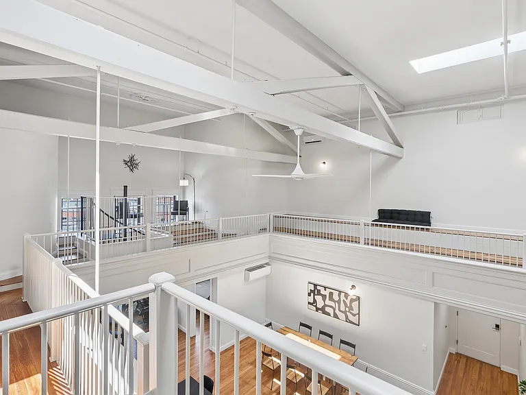 129 Main St #302 — Photo 27