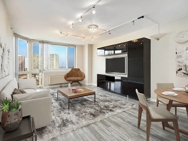 20 2nd St #1505 — Photo 5