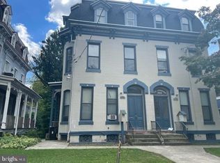 1528 Mineral Spring Rd, Reading, PA 19602