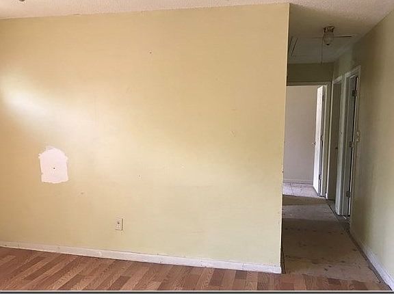 Additional Living Room