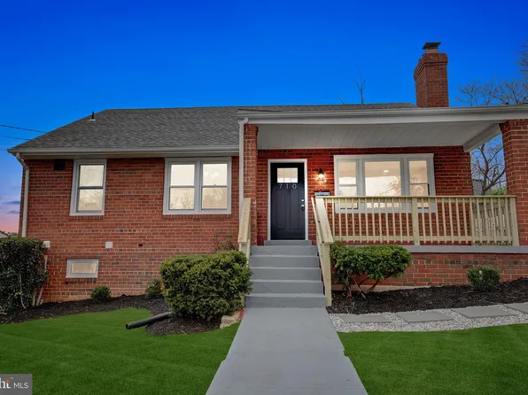 710 Sheridan St, Hyattsville, MD 20783