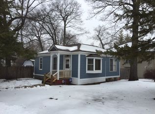 36732 N Stanton Point Rd, Ingleside, IL 60041