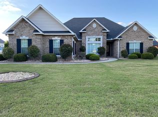 111 Roseine Dr, Warner Robins, GA 31088
