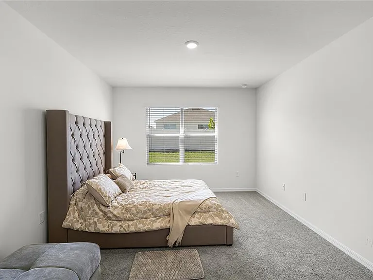 1340 Daisy Field Dr — Photo 15