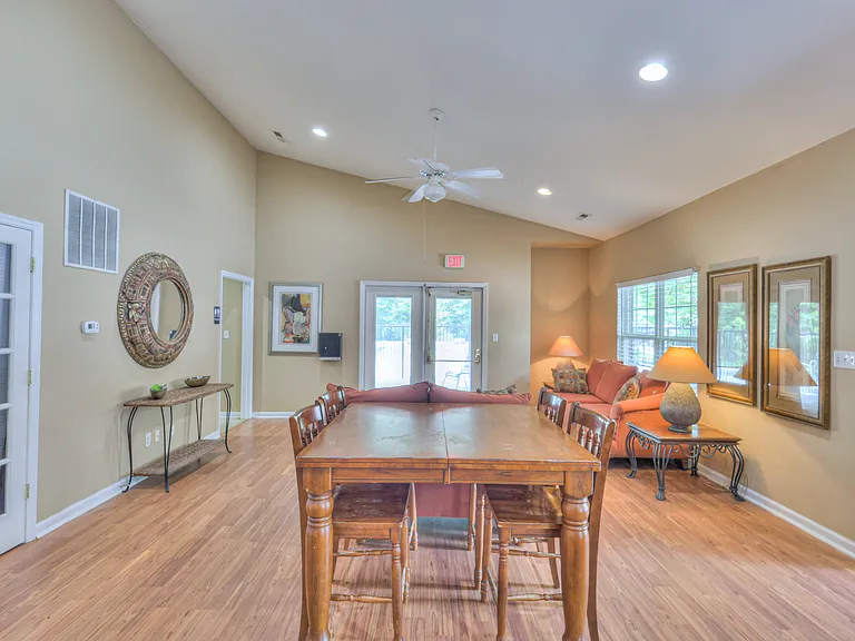 Cassell Ridge — Photo 19