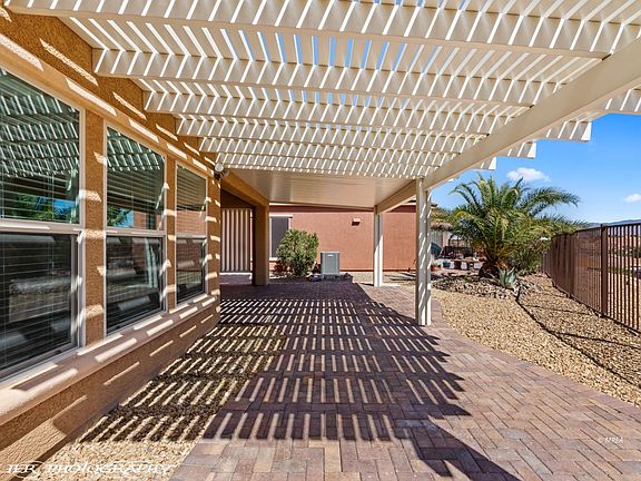 5th image of 591 Bridle Path Cir