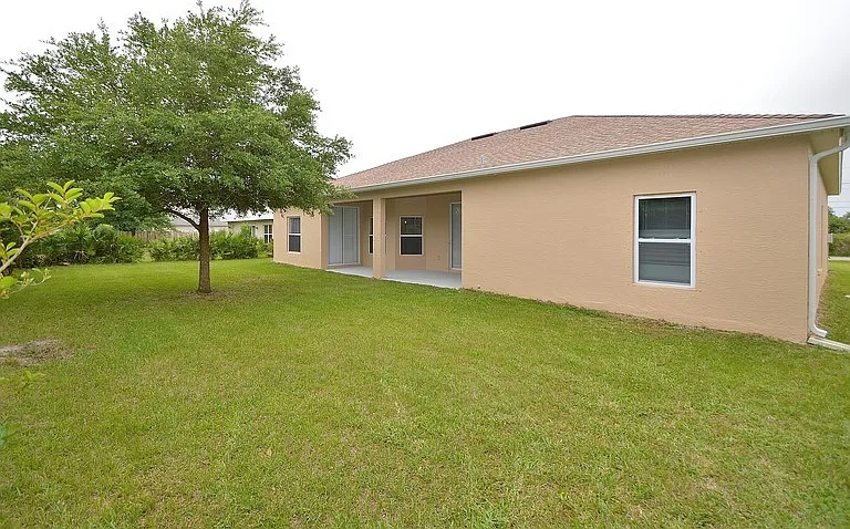 12 Lamar Ln — Photo 29