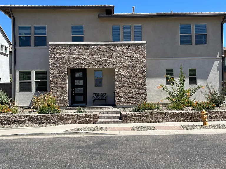 2382 W Gloria Ln — Photo 1