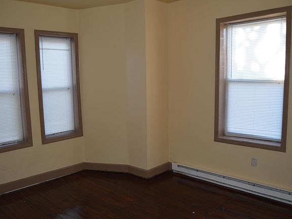 4th image of 1802 W Susquehanna Ave Floor 1