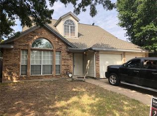 4232 Glen Ridge Dr, Arlington, TX 76016