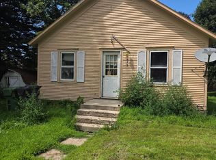 1637 Miller St, Worthington, MN 56187