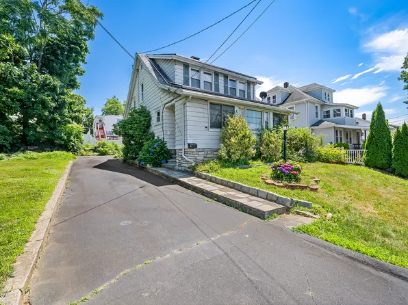 10 Magnolia Avenue, Norwalk, CT 06850