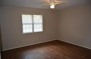 7250 Vanessa Dr — Photo 6