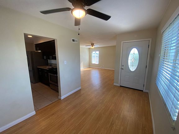 3rd image of 6219 Calle Pavana