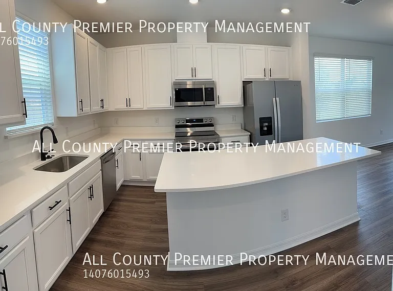 6460 Barnstorm Way — Photo 7
