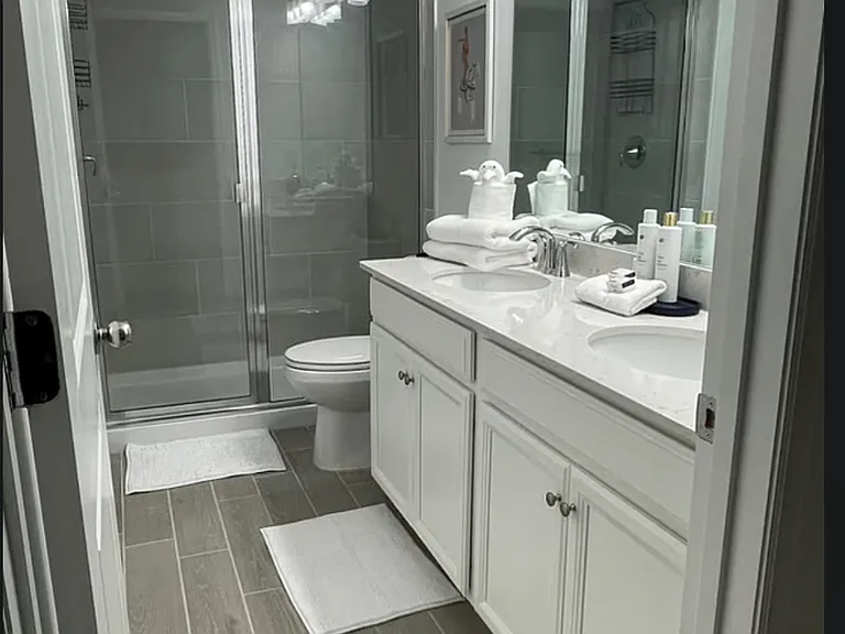 SW 34th Avenue Cir — Photo 11