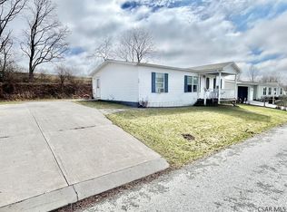 125 Crabapple Ln, Windber, PA 15963