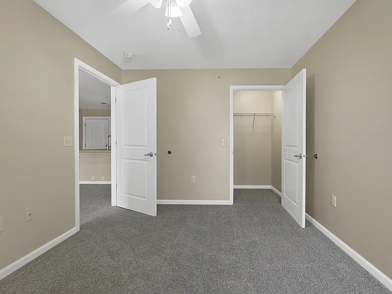 1225 Jacolyn Dr SW — Photo 8
