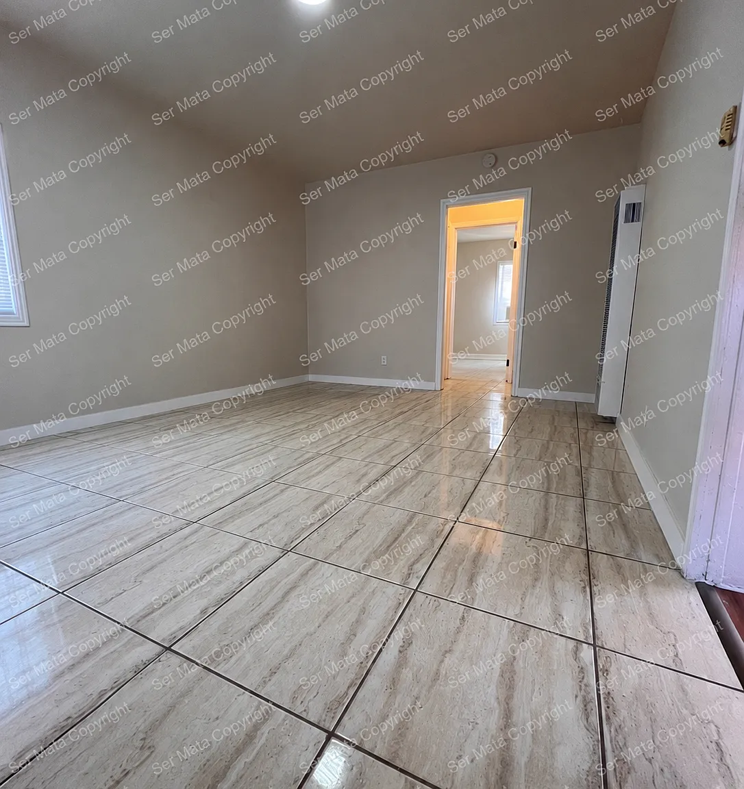 2 bed, 640 sqft, $2,350 — Photo 2