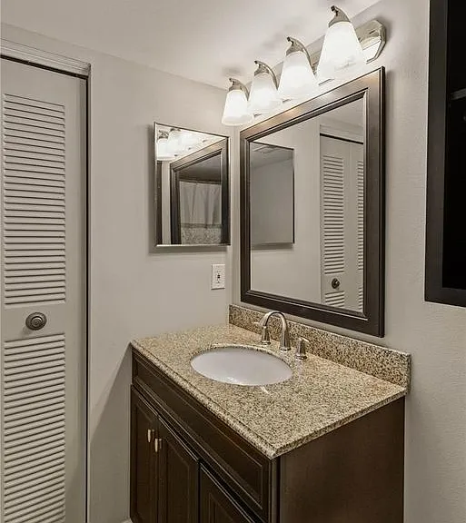 1503 E Swan Cir — Photo 18