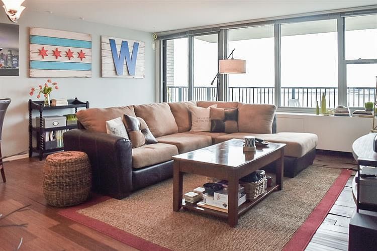 1st image of 400 E Randolph St APT 1515
