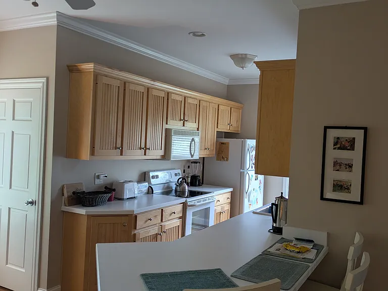 705 Bridgeport Rd #1 — Photo 8